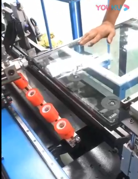 中空玻璃卧式(shì)自動打膠機打膠(jiāo)效果